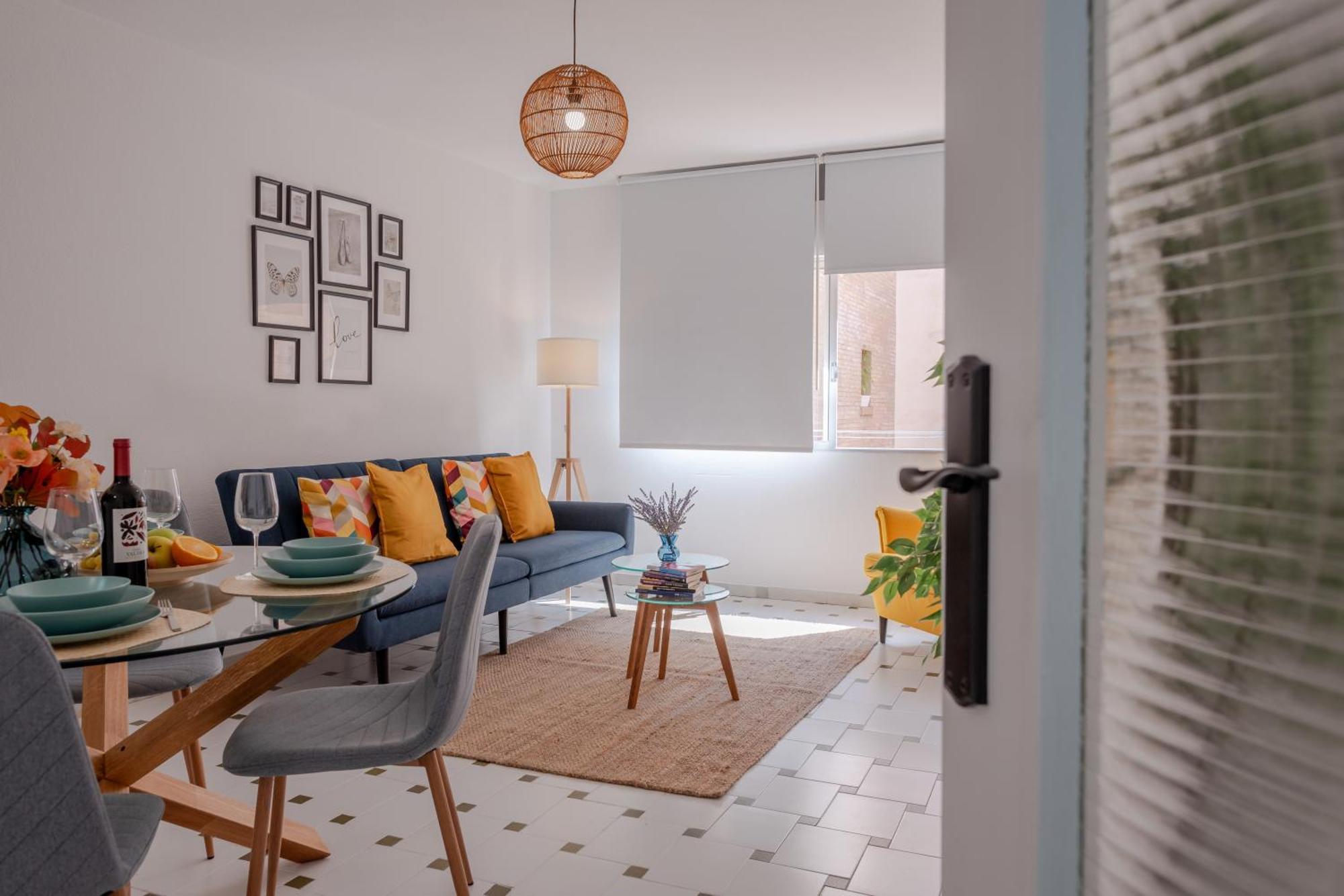 Mrs Apartamento En Gran Via De Colon Parking Granada Exterior photo